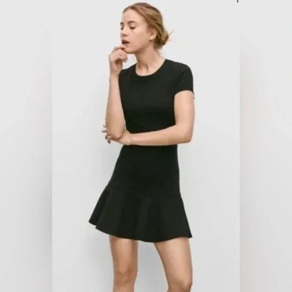 Aqua 100% Cashmere Babydoll Sweater Dress Black Size Small - Picture 1 of 7